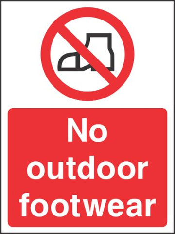 No outdoor footwear Sign